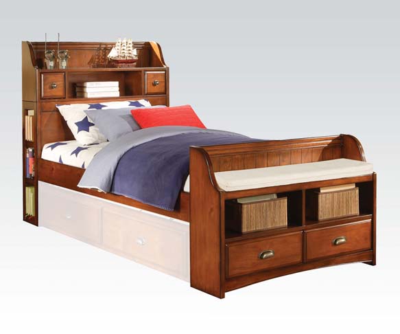 http://www.wholesaleuniquefurniture.com/wp-content/uploads/2015/10/logo177.jpg