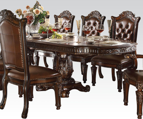 http://www.wholesaleuniquefurniture.com/wp-content/uploads/2015/10/logo288.jpg