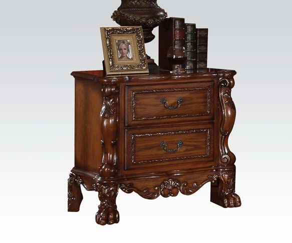 http://www.wholesaleuniquefurniture.com/wp-content/uploads/2015/10/logo73.jpg